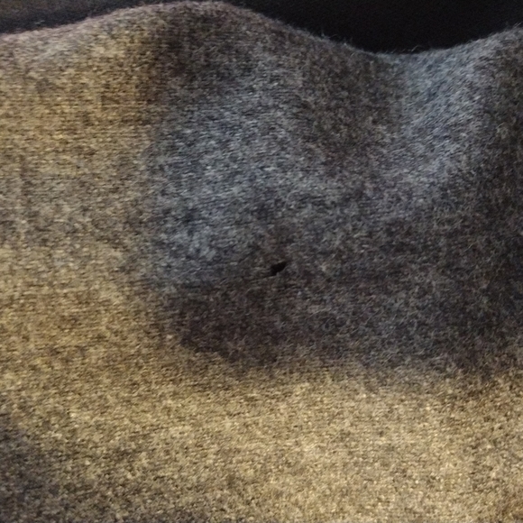 Hugo Boss cashmere wool gray suit - Picture 6 of 6